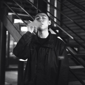 裸体 惩罚 拍击 打屁股视频
